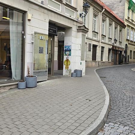 Town Hall Square Apartments VNO Eksteriør bilde